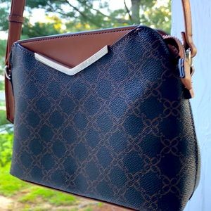 Nine West Fall Crossbody Bag🍂